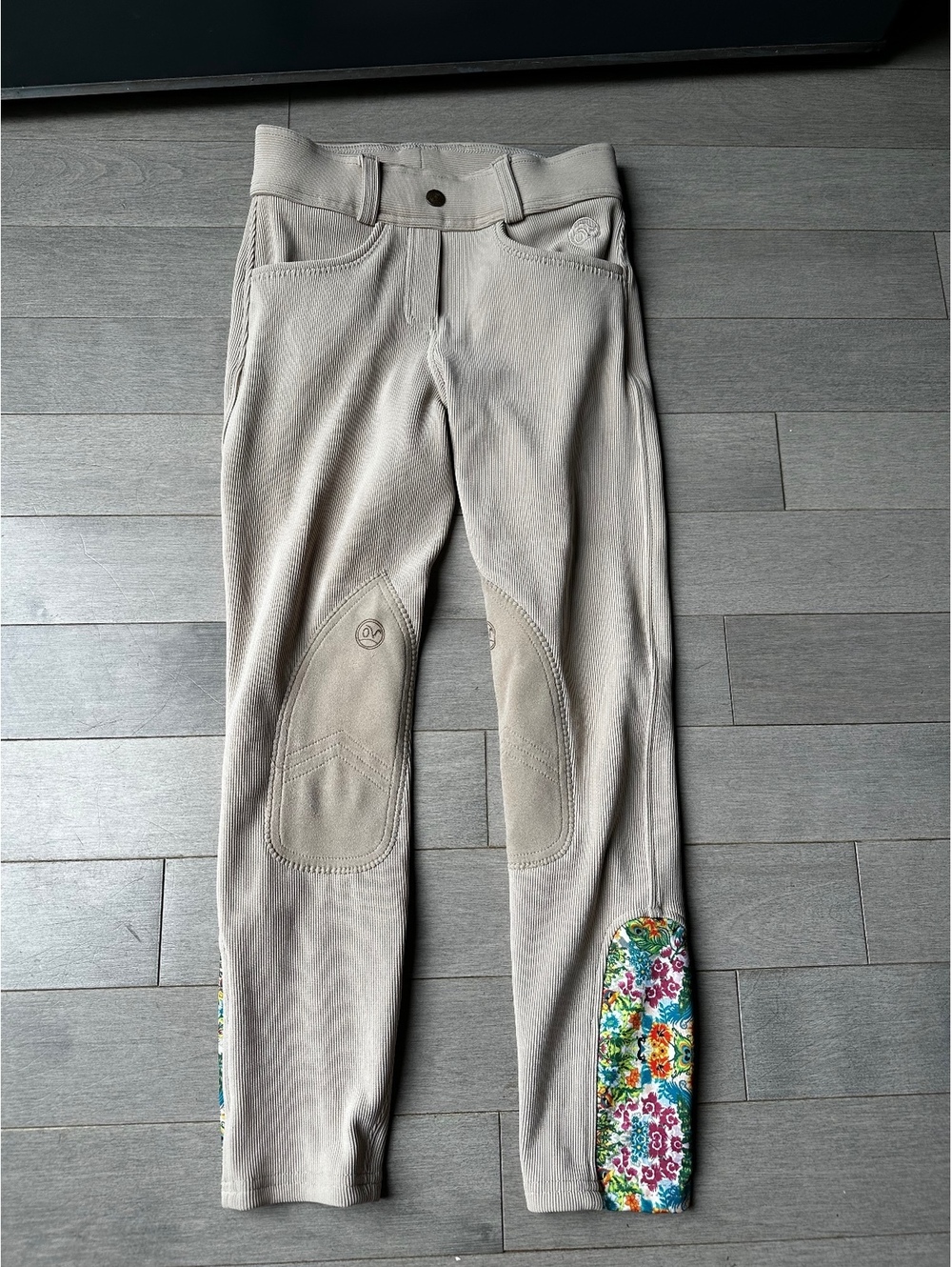 Kids girls Endura Beige Breeches with Floral Leg Horseback riding pants LG 12